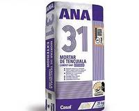 ANA 31 előkevert, ásványi töltőanyag tartalmú vakolóhabarcs.