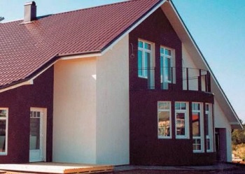 ANA 31 kész vakolat házon.