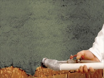 ANA 31 vakolat gépi felhordása.